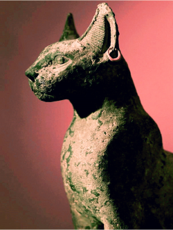 blackpaint20:    Cast bronze statue of the cat goddess #Bastet. Late Period c. 664-332 BC. Egyptian Museum, Cairo.  