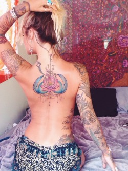 reesuhhh:  My back piece finished by Rachel