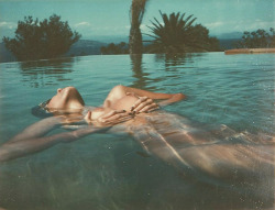 sh8na:  Swim Good Helmut Newton, St. Tropez