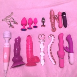 littlemeggiemay: pretty pink toys for a pretty pink princess