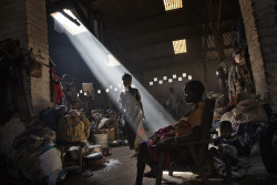 fotojournalismus:  Central African Republic: Sectarian violence taking it’s toll France’s U.N. ambassador called the situation in Central African Republic “horrendous.” Other human rights observers, diplomats and government officials use similar