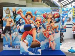 grimphantom:  luffys-hat:  Japan Kagawa Piece Waterpark!  Now that’s a waterpark to visit….especially to see Nami XD. Where’s Nico Robin? :/  love Nami but yea where is Nico? &gt; .&lt;