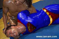 Superman defeated by kryptonite !