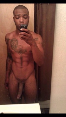 nudeselfshots-blackmen:  bigdick9in:  scorpiotouch:  bigdicks88:  scorpiotouch:  Hmm u say  he straight, he say curious , I say Bisexualâ€¦lol u decided lol follow n reblog for moreâ€¦.  Something about that  Conversation is way too convenient I  know