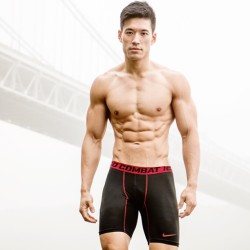 kevinkreider:  #throwbackthursday to an awesome test shoot with @larrybpnyc !  I totally recommend this artist and photographer for any test shoot! #naturalphysique #mensphysique #fitfam #nyc #models #asianmuscle #asian