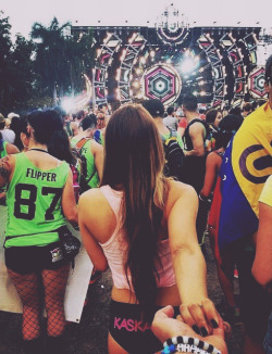 rave-nation:  UMF Day One World Wide Stage
