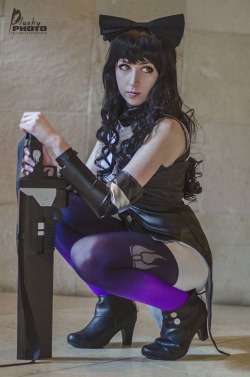 xwhiterussia:  Here’s a photo of my Blake Belladonna cosplay from Ikkicon this year! You can see more of my cosplay on my page, so please follow it for daily updates! https://www.facebook.com/xwhiterussiacosplay Photography by: Plushy Photo