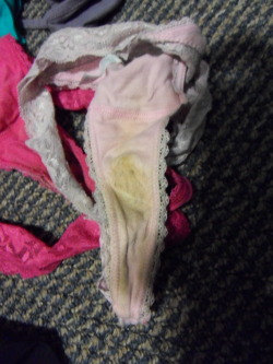 dirtypantees:  sexycaitlingirl:  Continue to find roommateâ€™s yummy panties :) I love your room mates dirty panties. Sexy submission number 71  Wow. Looks yummy!! 