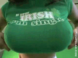 exposedunitedhoes:  chestmelons:  luck of the irish!  Floopers 