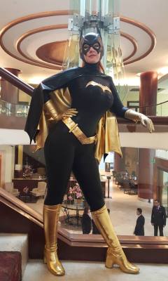 cosplayandgeekstuff:    Vegas PG Cosplay  (USA) as Batgirl. Photos I and III by:  Thieves Den   Photo II by: RTR 