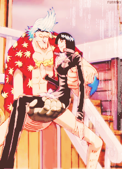 furanky:  Robin’s favorite seat and Franky’s