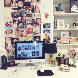 katespadeny:  serious desk envy around every