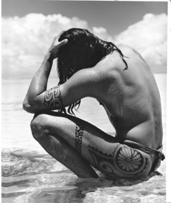 From Tahiti Tattoos, by Gian Paolo Barbieri.