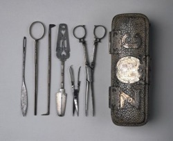 paintdeath:Surgical tools from 1650