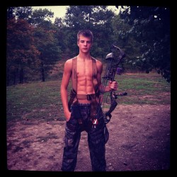 fussimnacken:  wouldn’t mind him to hunt me down, but probably, I will not run very fast …