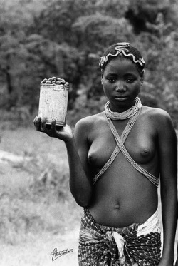 Mwila girl from Angola.