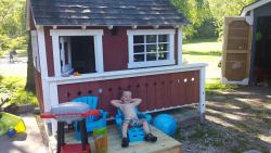 laughhard:  Built my nephew a playhouse.