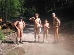 sanpjer:  SUBMIT A POST Naturism-nice to be naked 