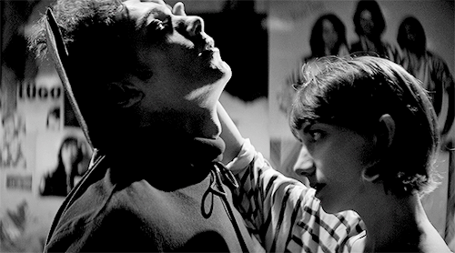 horroredits:  52 Horror Films by Women 21/52: A Girl Walks Home Alone at Night (2014) dir. Ana Lily Amirpour 