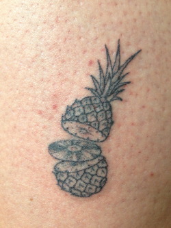 magpiefeed:  Hand poked ananas on Olle. Berlin.  By Magpie Feed 
