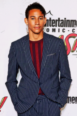 hobrien:Keiynan Lonsdale at Entertainment Weekly Annual Comic-Con Party (2017)