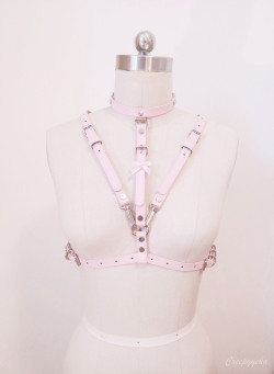 creepyyeha:  New Maliya Harness in pink. Will be available in more colors soon! 