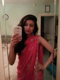 Yournudeindians:  Hot Indian Modelfollow Me On Twitter Sakshi Sharma @Sakshipicsfollow