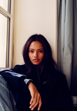 freakowiak:  Malaika Firth in “If You’re Tired of London, You’re Tired of Life!” by Angelo Pennetta for i-D Magazine, Spring 2014. 