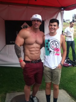 gaymboii:  I met my favorite porn star at Pride!! I was shaking and on the verge of crying omg. I love you Zeb Atlas!!