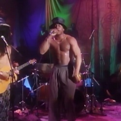 adjustmer:LL Cool J MTV Unplugged - iconic bulge. I was shocked watching it on MTV.