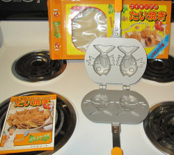 manifesteddreams:  I’m a Pokemon Collector, specifically a plush and “useful item” collector. One of my holy grails is the Magikarp taiyaki pan that came out during the first couple seasons of Pokemon. It’s basically impossible to get, so when