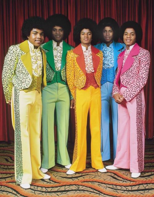 blackhistoryalbum:   THE JACKSON FIVE | OVER THE RAINBOWThe Jackson Five posing for group portrait, 1975  [L-R Tito, Jackie, Michael, Jermaine and  Marlon Jackson].  Photo by Fin Costello/Redferns.   