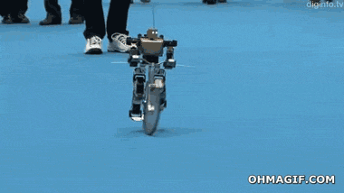 i-say-mecro-you-say-mancer:  TINY ROBOTS ON BICYCLES TINY ROBOTS ON BICYCLESTINY