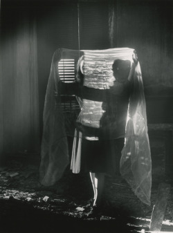 arpeggia:Clarence John Laughlin - Dislocation of a Figure #1, 1941