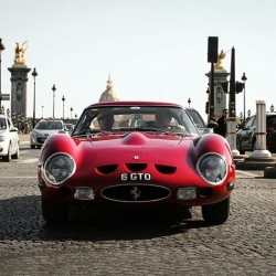 Ferrari 250 GTO . What a beauty !!