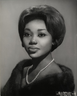 detroitlib:  Happy Birthday  Felicia Weathers! (born 13 August 1937) African-American opera and concert singer (soprano).    Portrait of soprano Felicia Weathers. Printed on front: “Louis Melancon. Metropolitan Opera House, New York City.” Stamped