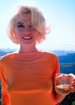 13sx:   Marilyn Monroe by George-Barris