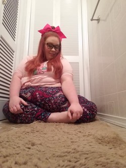 letsgetflirty:  Chubby little girl, up to no good.