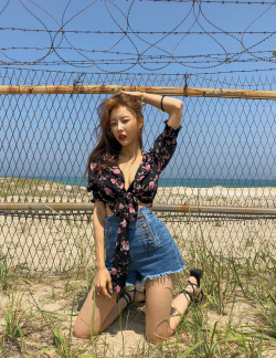 korean-dreams-girls:  Ji Na - May 21, 2019 2nd Set   