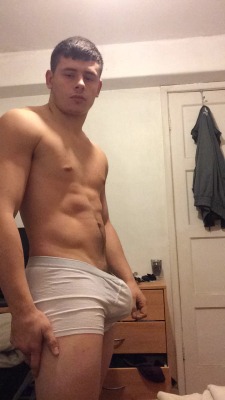 myukladsnaked:here he is, more of hatfields