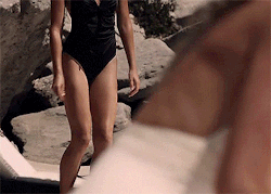 the-absolute-best-gifs:  quimbycub: askpablez94: she had period and the blood attracted the damned shark OMG THAT’S BEST AD EVER That escalated quickly. 