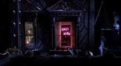 modernjunecleaver:  Batman Returns (1992) Taking a moment to appreciate the glory of Selina Kyle’s apartment.
