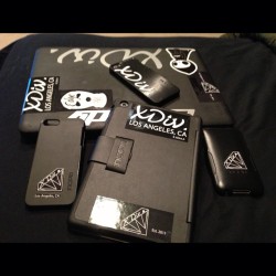 All My Apple Things Covered By @Incipio With @Xdiv_La #Xdiv #Xdivla #Xdivsticker