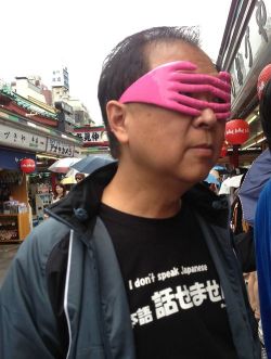 landofthelosers:  cannot see the haters 