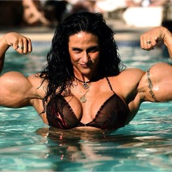 femalemuscletalk:  1, 2, 3, 4. How many muscles do you see?  800.222.3539 (FLEX) International call: +1-214-446-1459http://bit.ly/10U4NH #female bodybuilding #female bodybuilders  🔥🔥🌹🌹👍👄👌👌💪💋