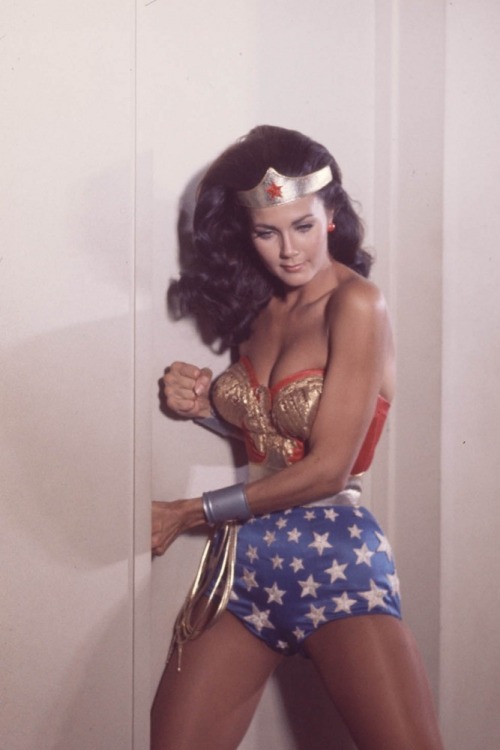 dailyactress:  Lynda Carter as Wonderwoman   Holy shit,  I remember this woman in this outrageous outfit!