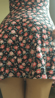 secretphreakguy:  hotwife4hubby:  My fav summer outfit!Sun dress, no panties. :)-M   Easy breezy outfit 