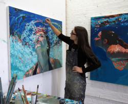 dyslexicdolphins:  pfoe:  this is samantha french and she only paint pictures of people in water  wow this is so perfect she’s so talented 