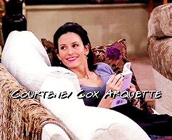 that time Courteney Cox got married so they changed the entire cast’s last name to Arquette to celebrate