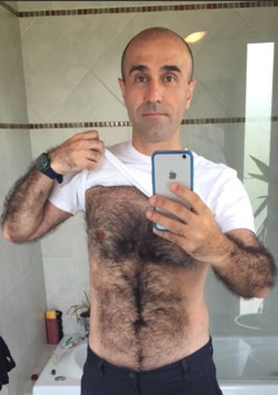 Hairy Daddy Lover